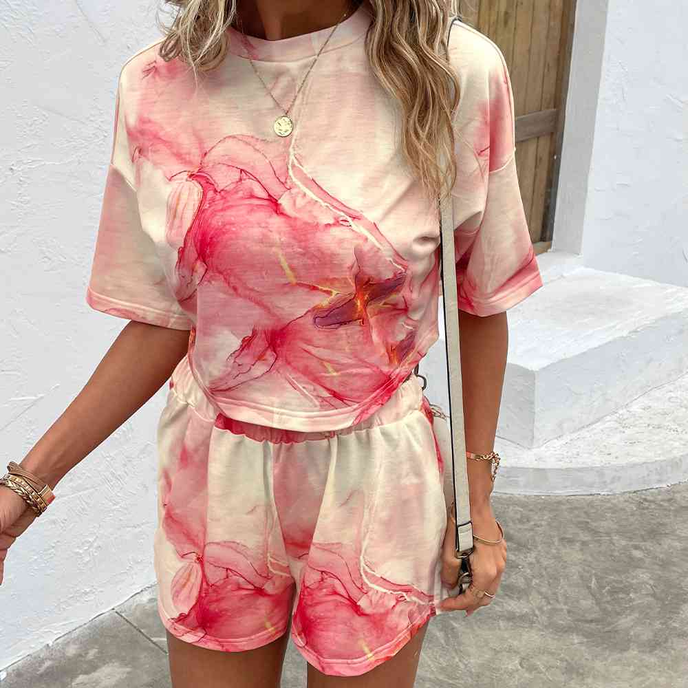 Printed Round Neck Dropped Shoulder Half Sleeve Top and Shorts Set