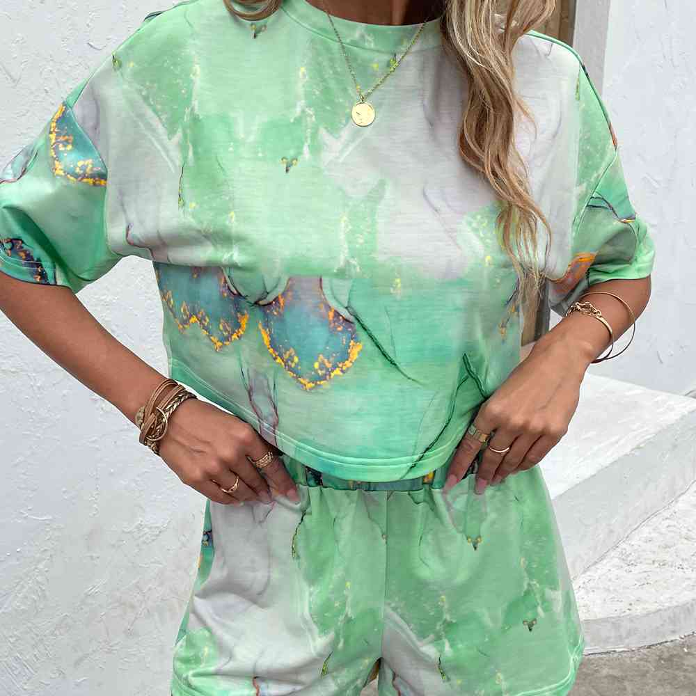 Printed Round Neck Dropped Shoulder Half Sleeve Top and Shorts Set