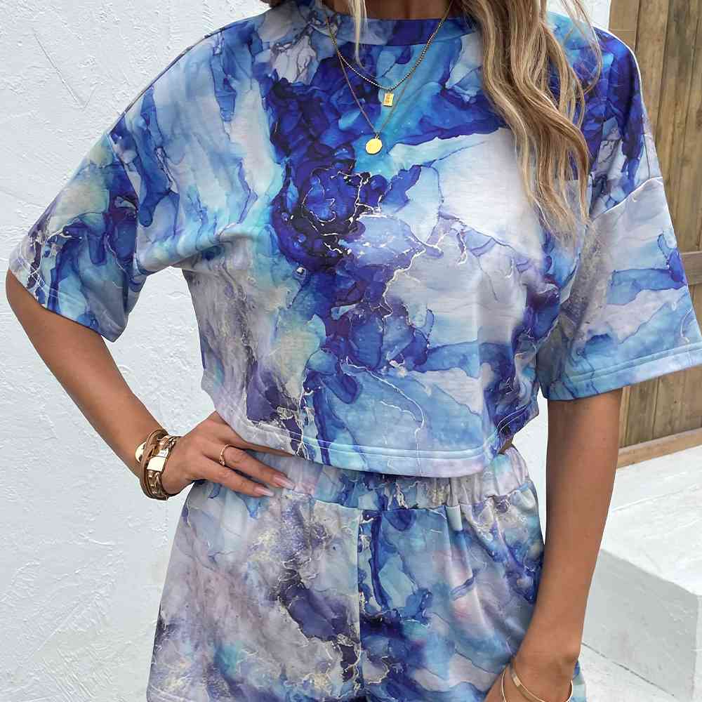 Printed Round Neck Dropped Shoulder Half Sleeve Top and Shorts Set